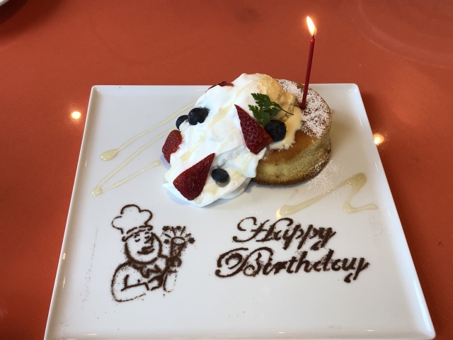 3-birthday-surprises-you-can-do-at-the-restaurant